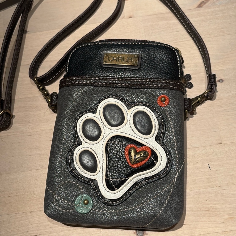Chala Crossbody purse bag Ivory Paw Print 
Gray/brown